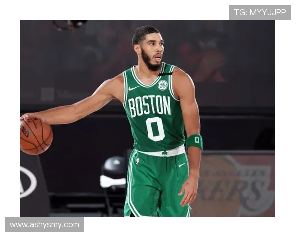 绿军新秀冈萨雷斯面临语言障碍困扰战术理解难题