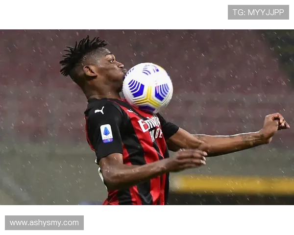 埃斯图皮尼安脚踝旧伤持续困扰计划下周对亚特兰大复出